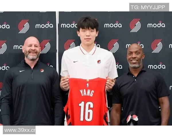 杨瀚森G联盟表现出色被开拓者召回下场对阵灰熊期待再创佳绩